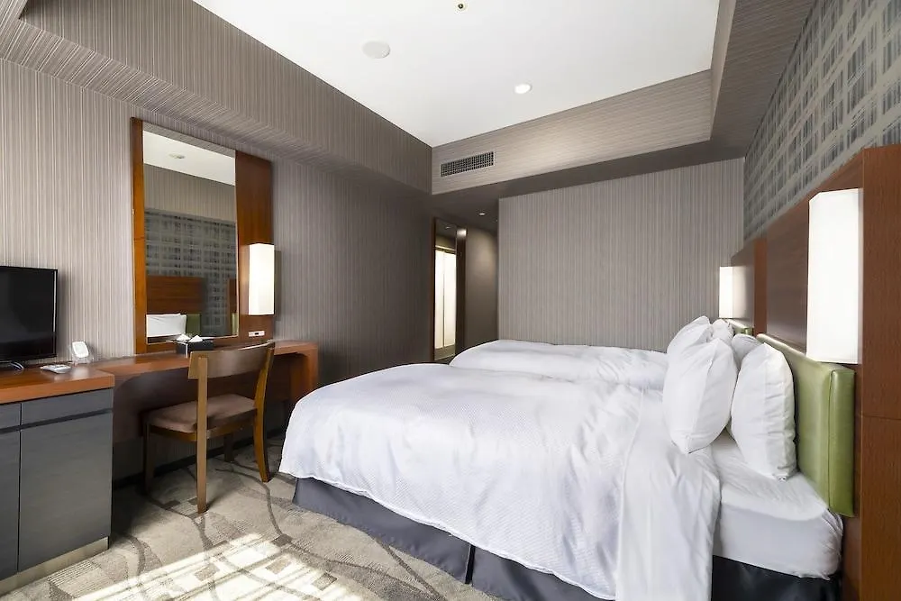 Sotetsu Grand Fresa Tokyo-Bay Ariake Otel